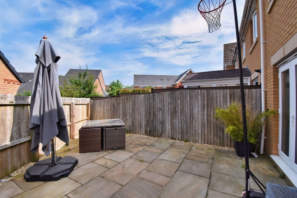 Patio- click for photo gallery
